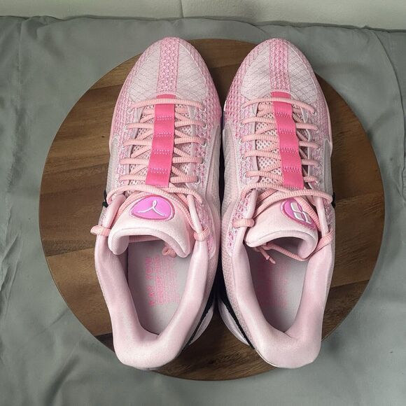 Nike Sabrina 1 Kay Yow Promo FZ7182-600 Women’s Size 15/ Men’s Size 13.5 - Picture 6 of 9